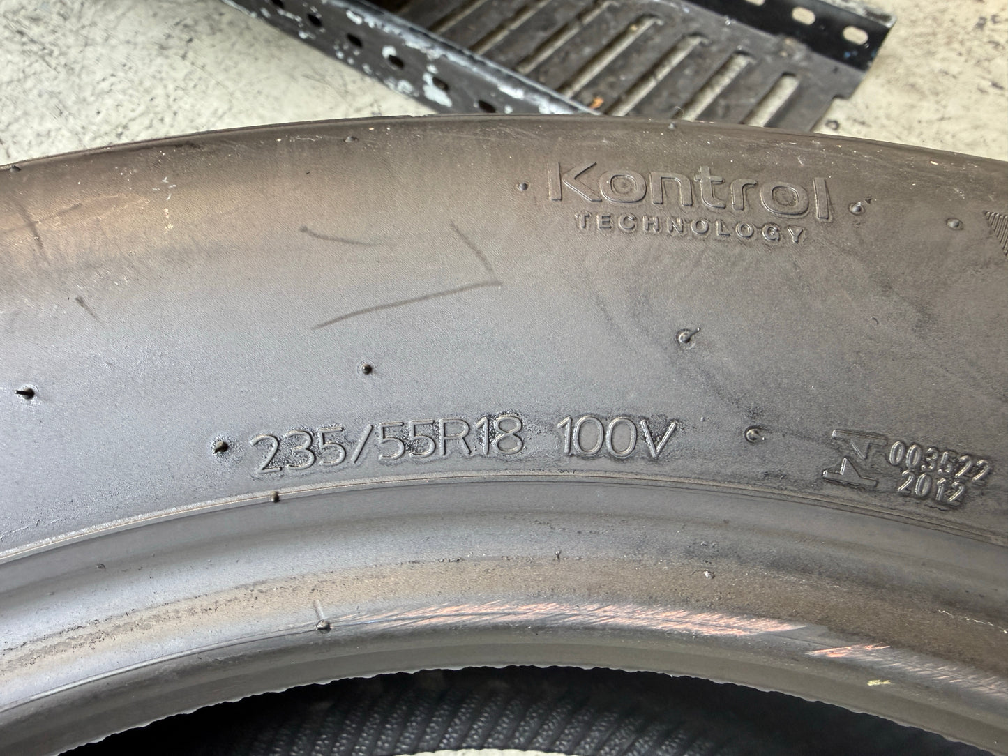 Usato: 4 Pneumatici Hankook Ventus S1 evo3 EV K127E 235/55R18 100V AO EV Estive 80-85% Residui DOT 2025