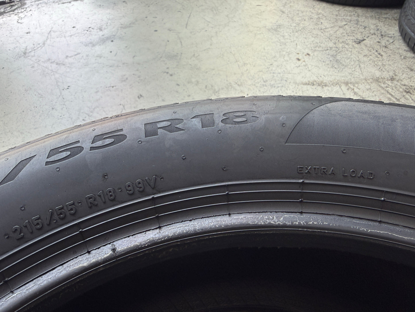Usato: 2 Pneumatici Pirelli Powergy 215/55R18 99V XL Estive 90% Residui