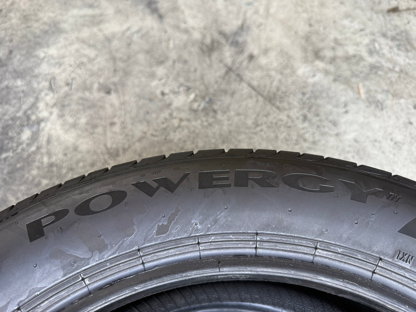 Usato: 2 Pneumatici Pirelli Powergy 215/55R18 99V XL Estive 90% Residui