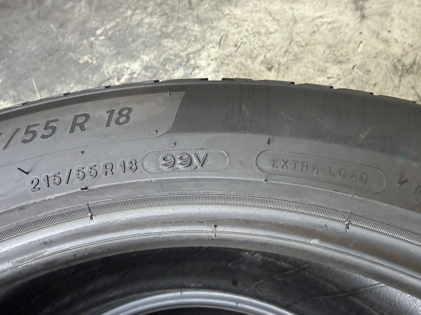 Usato: 2 Pneumatici Michelin CrossClimate 2 215/55R18 99V XL 4 Stagioni 90% Residui