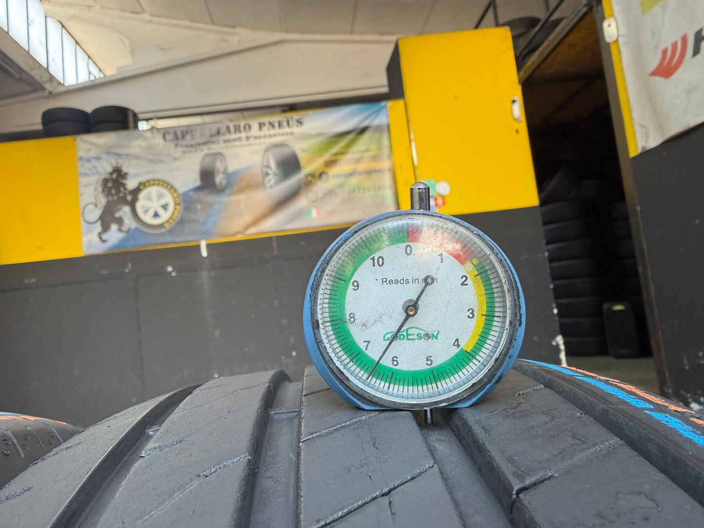 Usato: 4 Pneumatici Goodyear EfficientGrip Performance 2 215/55R18 99V XL Estive 85-95% Residui
