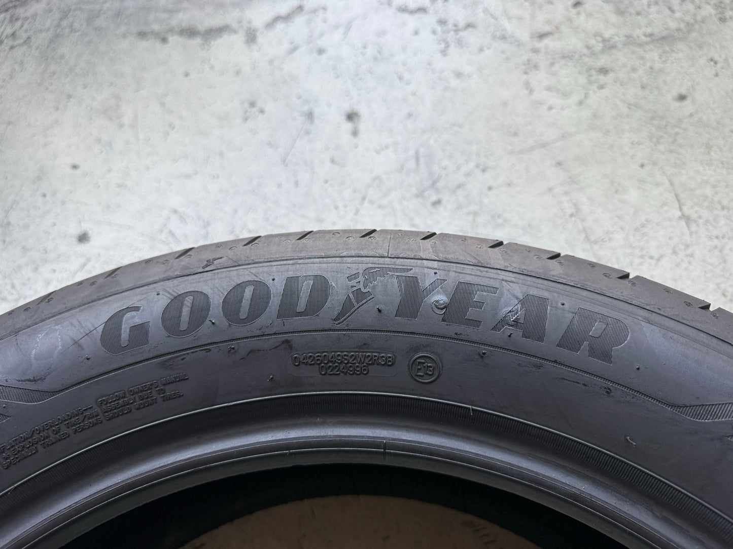 Usato: 4 Pneumatici Goodyear EfficientGrip Performance 2 215/55R18 99V XL Estive 85-95% Residui