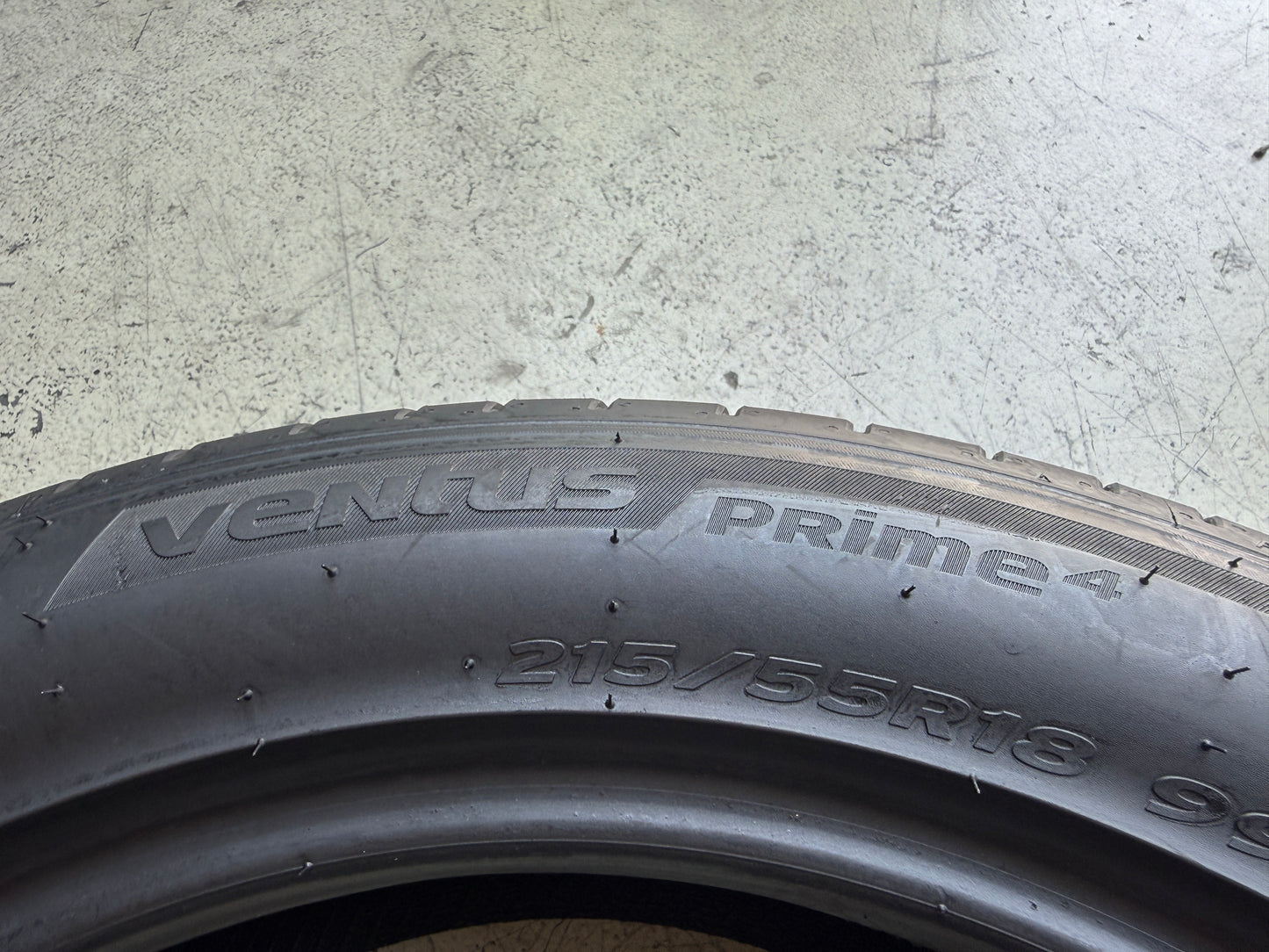 Usato: 4 Pneumatici Hankook Ventus Prime 4 K135 215/55R18 99V XL Estive 90-95% Residui
