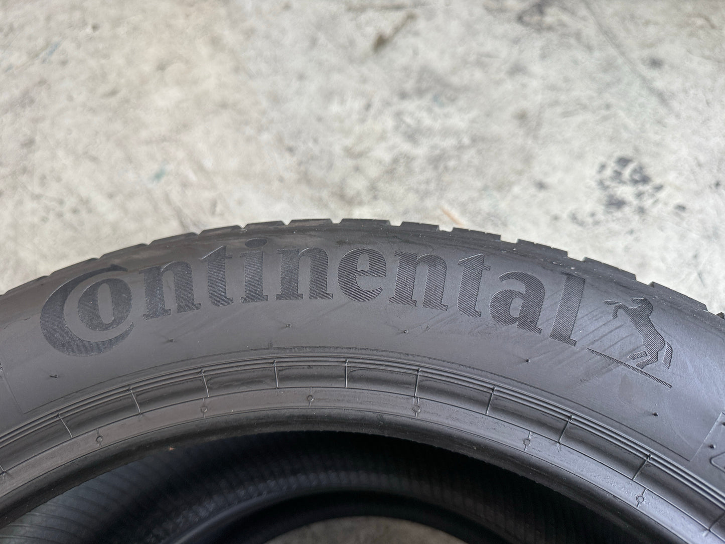Usato: 2 Pneumatici Continental AllSeasonContact 2 225/55R18 102V XL 4 Stagioni 85% Residui