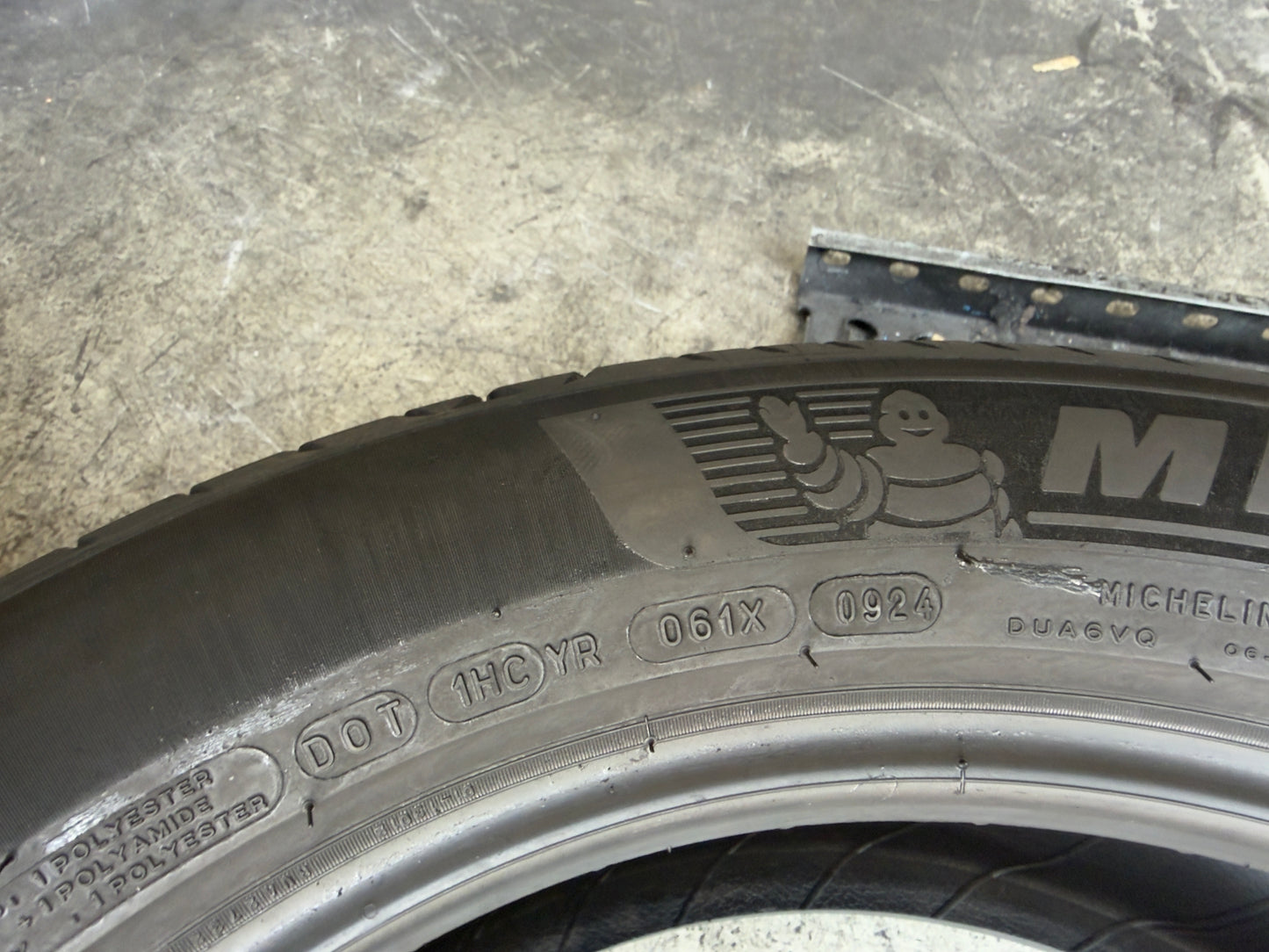 Usato: 4 Pneumatici Michelin Primacy 4 225/55R18 102V XL Estive 85% Residui DOT 2024
