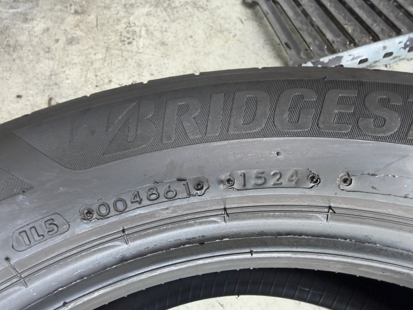 Usato: 4 Pneumatici Bridgestone Turanza 6 225/55R18 98V Estive 90% Residui
