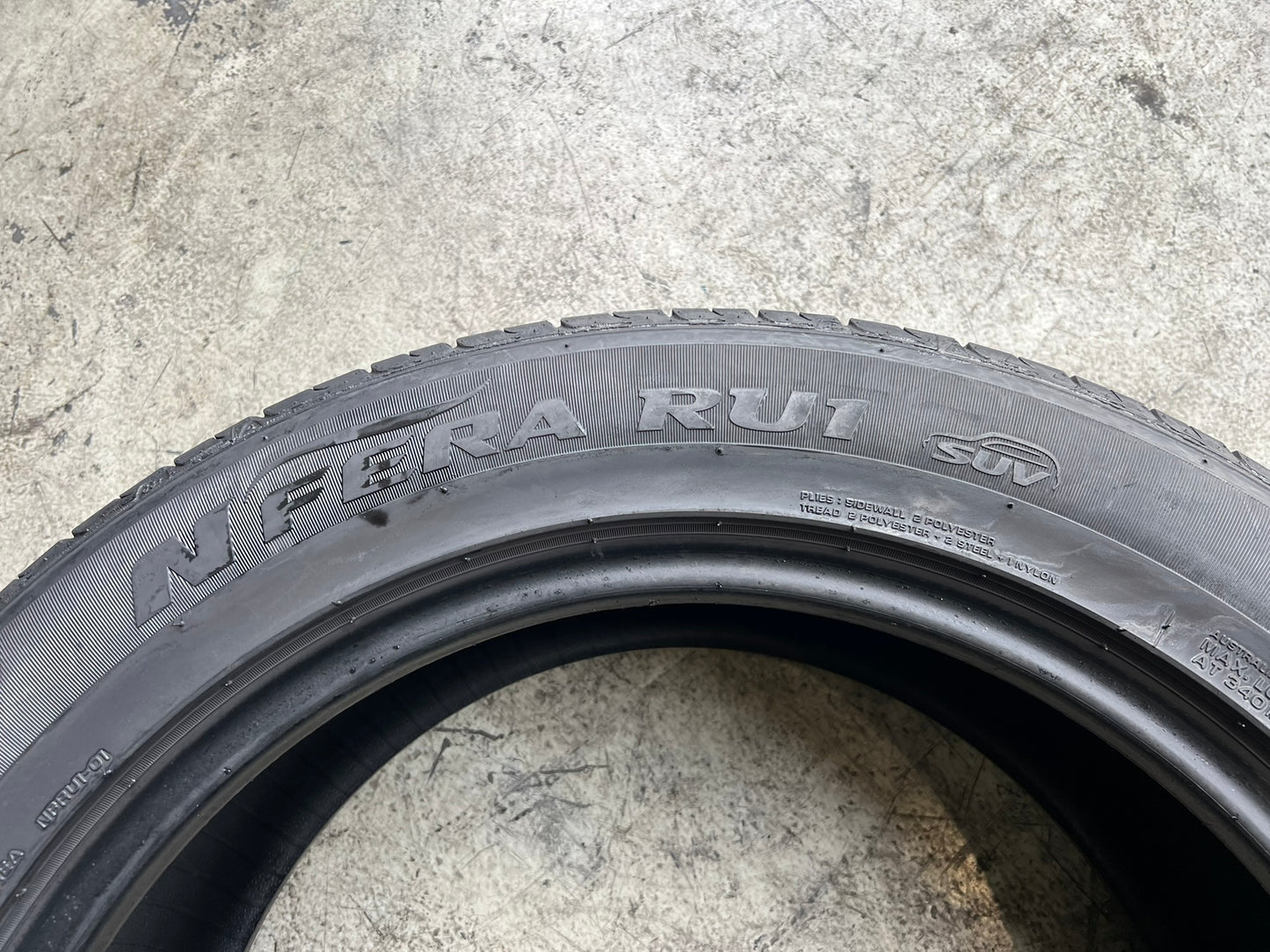 Usato: 4 Gomme 235/55R19 105V XL Nexen estive 90% residui