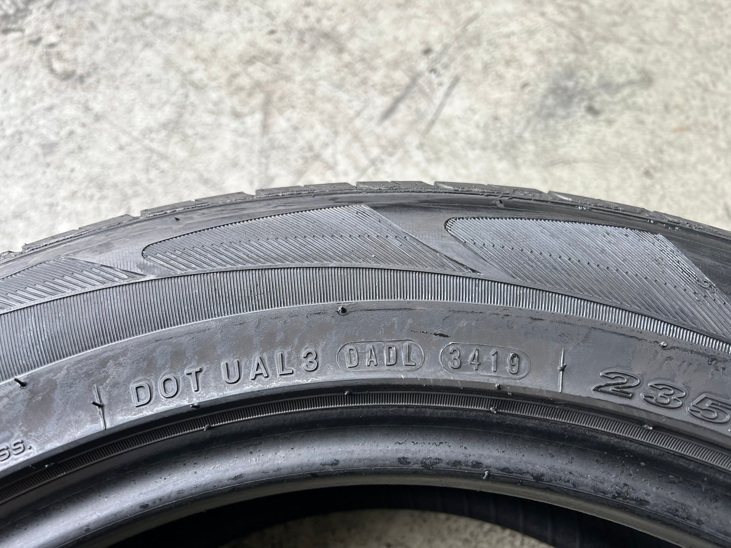 Usato: 4 Gomme 235/55R19 105V XL Nexen estive 90% residui