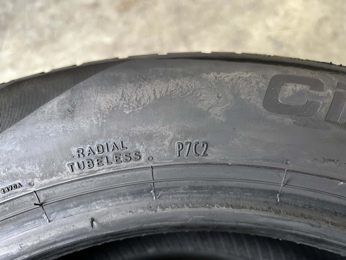 Usato: 2 Gomme 215/55R17 94V Pirelli estive 80% residui