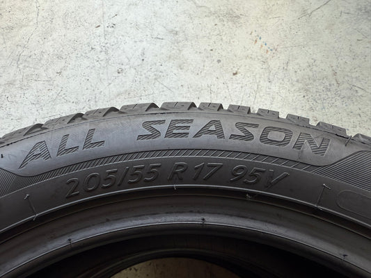 Usato: 2 Gomme 205/55R17 95V XL Strial 4 Stagioni 95% residui