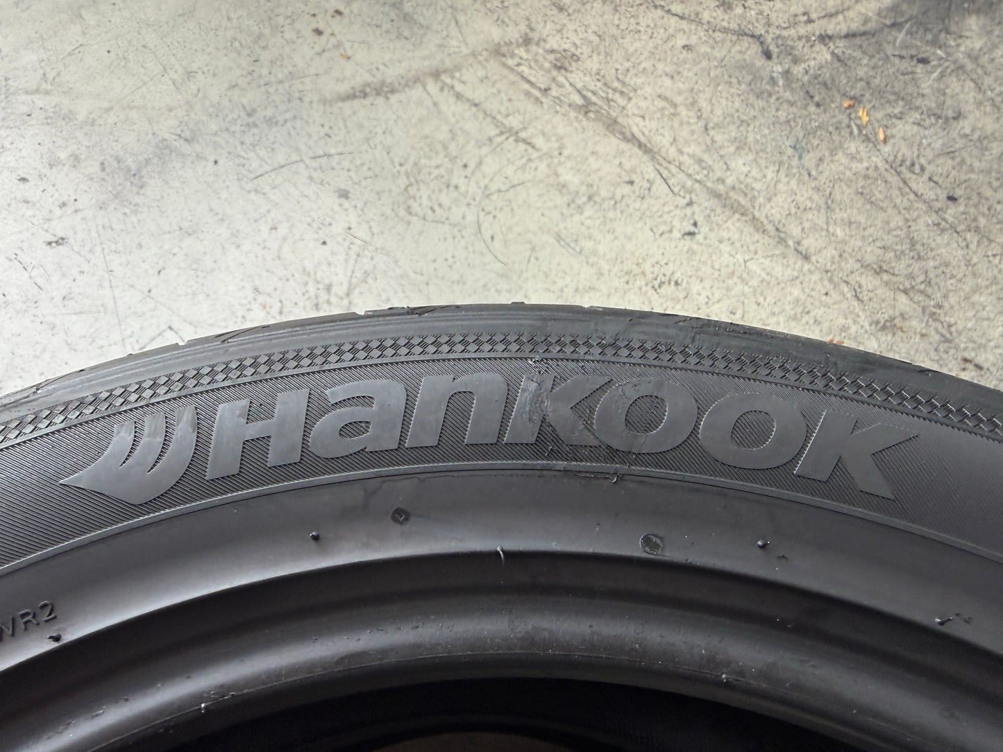 Usato: 2 Pneumatici Hankook Ventus Prime3 225/50R18 95W Estivi 95% Residui