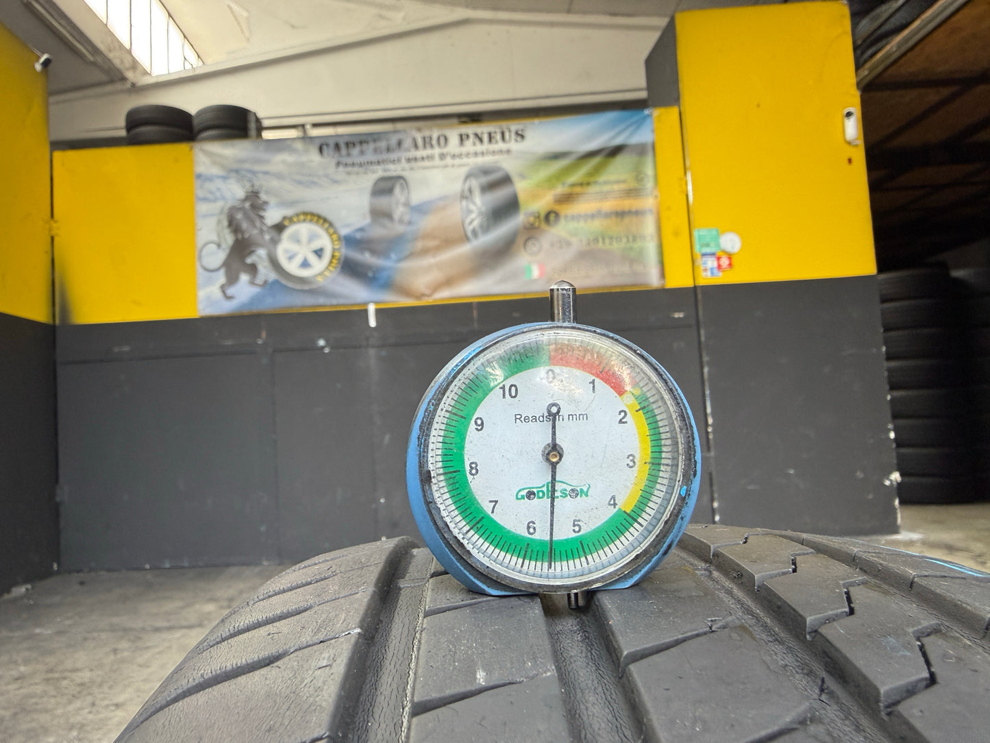 Usato: 2 Pneumatici Firestone Roadhawk 205/55R17 95V XL Estivi 85% Residui