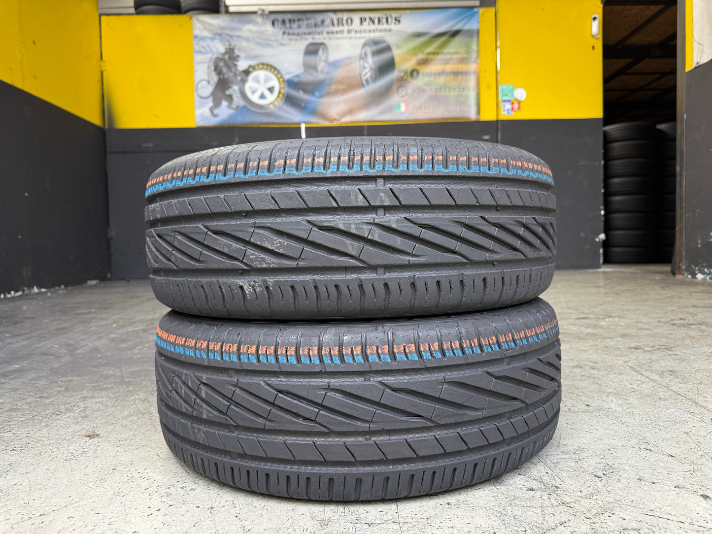 Usato: 2 Pneumatici Uniroyal RainSport 5 EVc 205/55R17 95V XL Estivi 95% Residui DOT 2025