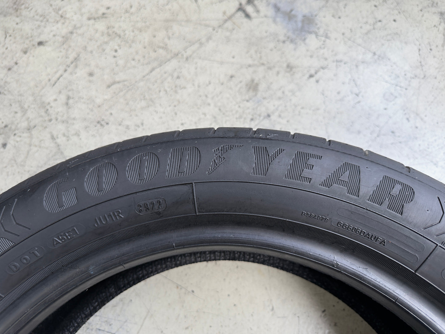Usato: 4 Pneumatici Goodyear EfficientGrip Performance 205/55R17 91V Estivi 90-85% Residui