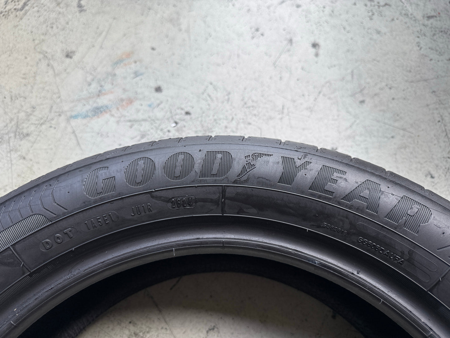 Usato: 4 Pneumatici Goodyear EfficientGrip Performance 205/55R17 91V Estivi 90-95% Residui