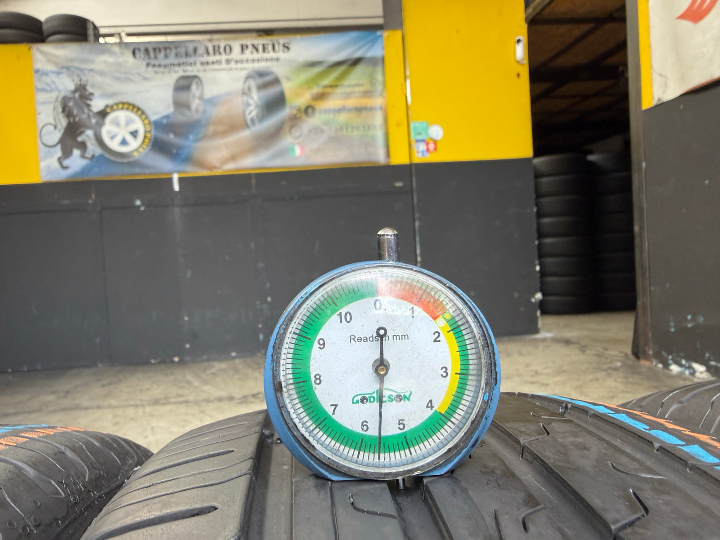 Usato: 4 Pneumatici Continental EcoContact 6 205/55R17 91V Estivi 85-90% Residui