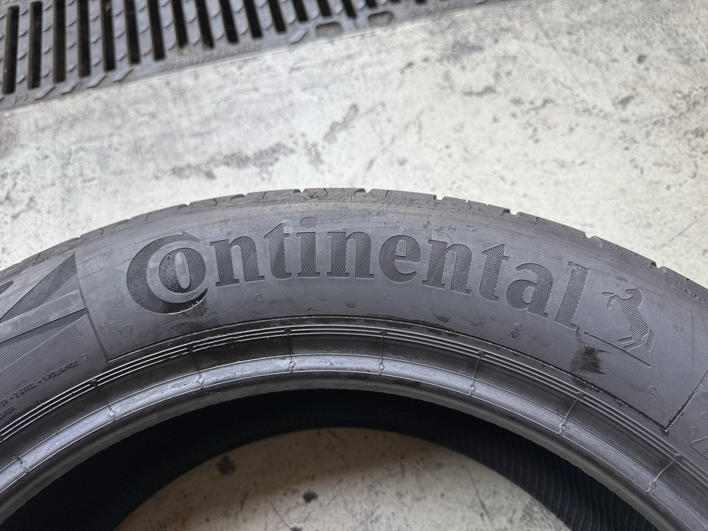 Usato: 4 Pneumatici Continental EcoContact 6 215/55R17 94V Estivi 95% Residui