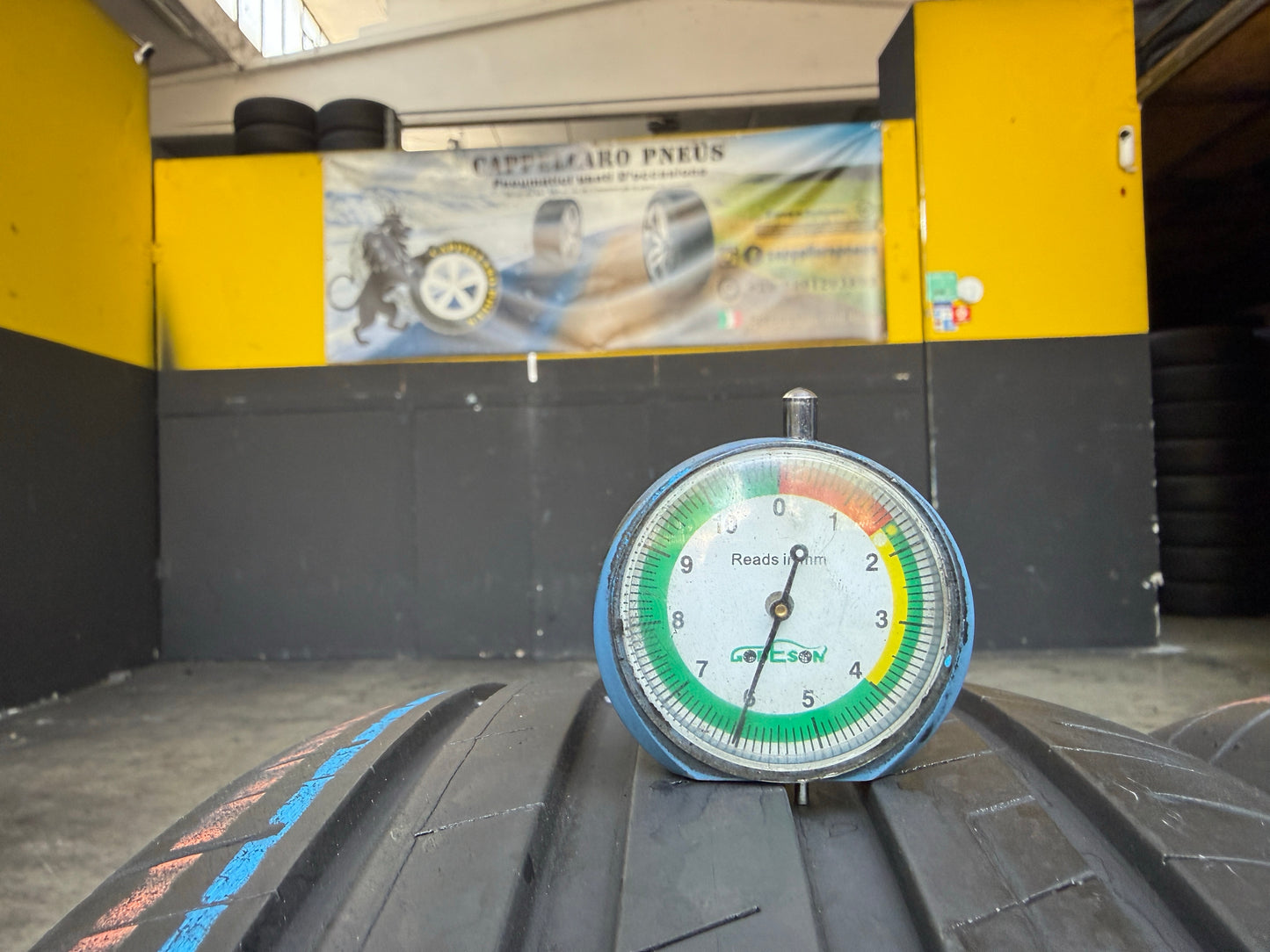 Usato: 4 Pneumatici Goodyear EfficientGrip Performance 215/55R17 94V Estivi 85-90% Residui