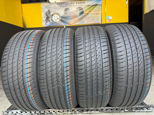 Usato: 4 Pneumatici Firestone Roadhawk 215/55R17 98W XL Estivi 90% Residui