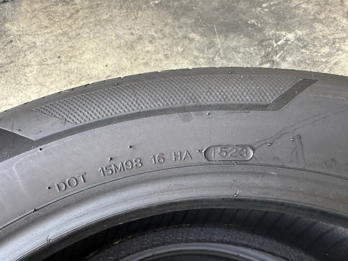 Usato: 2 Pneumatici Hankook Ventus S1 evo3 SUV K127A 235/55R19 101V Estivi 75% Residui