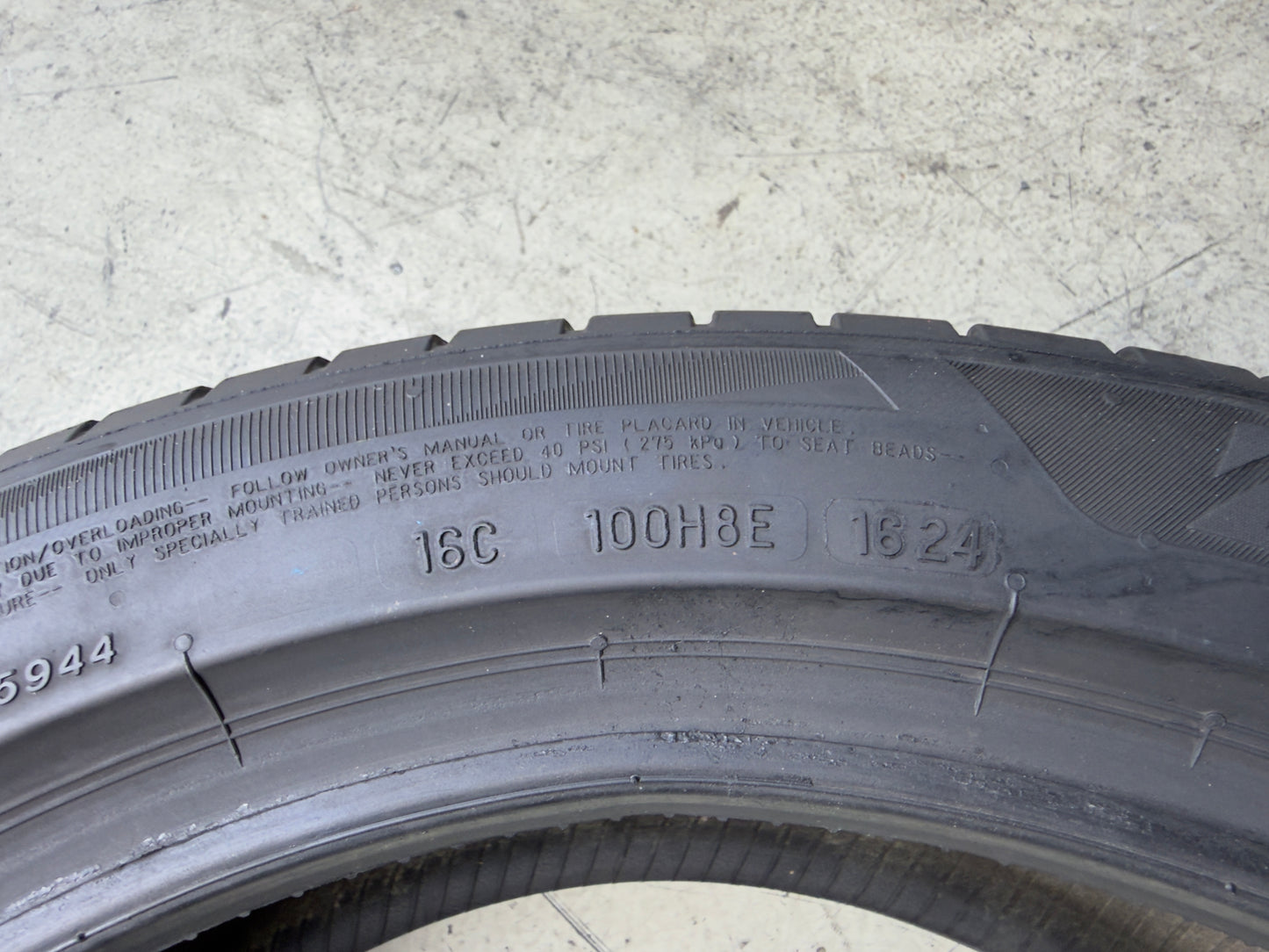 Usato: 4 Pneumatici Bridgestone Turanza 6 Enliten 215/50R18 92W Estivi 80-90% Residui