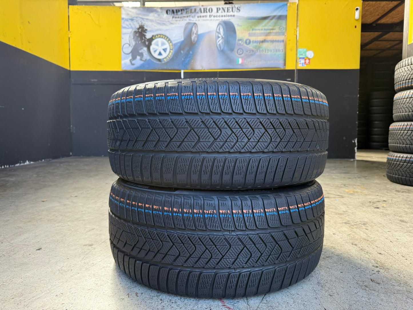 Usato: 2 Gomme 265/40R20 104V XL Pirelli invernali 85% residui