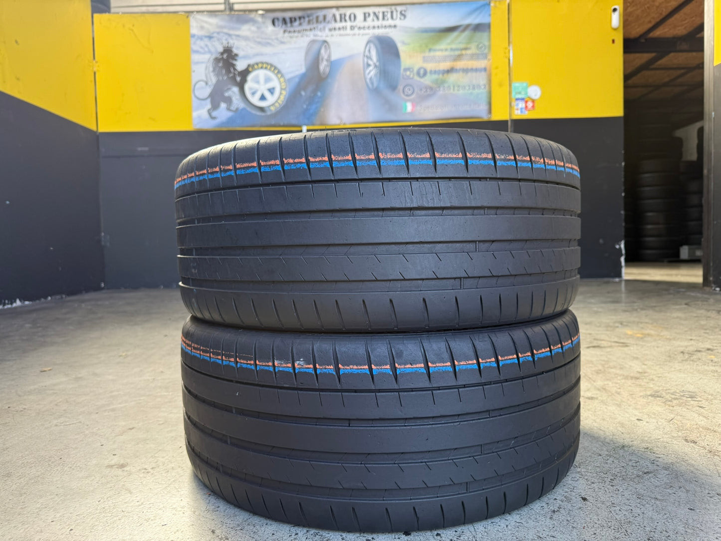 Usato: 2 Gomme 245/35R21 96Y XL Michelin Estive 80% residui