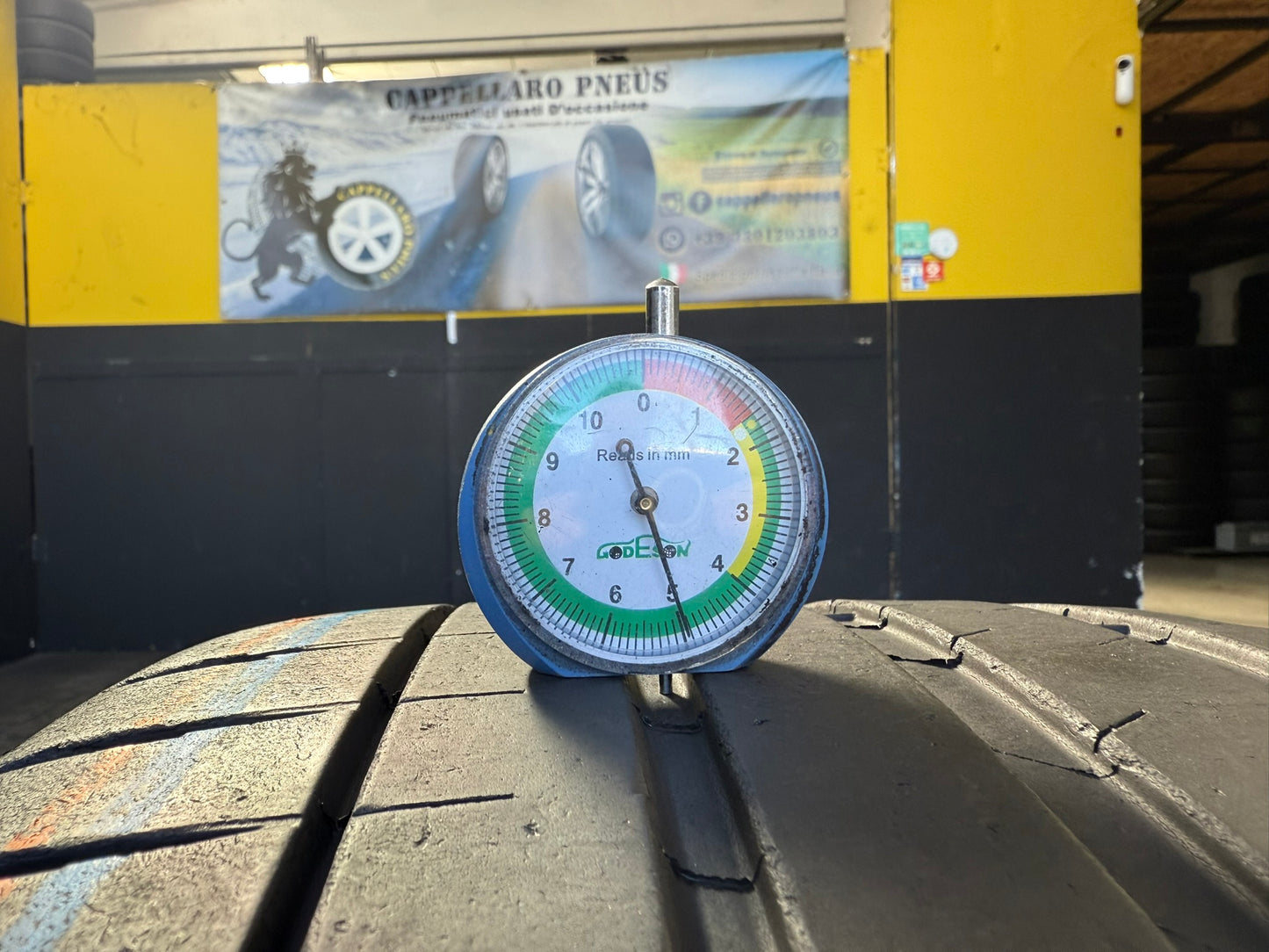 Usato: 2 Gomme 245/35R21 96Y XL Michelin Estive 80% residui