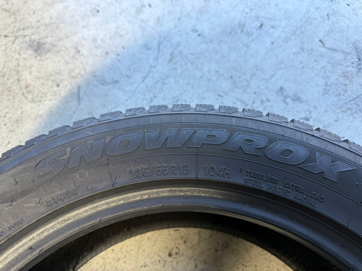 Usato: 4 Gomme 235/55R18 104H XL Toyo Invernali 75% residui