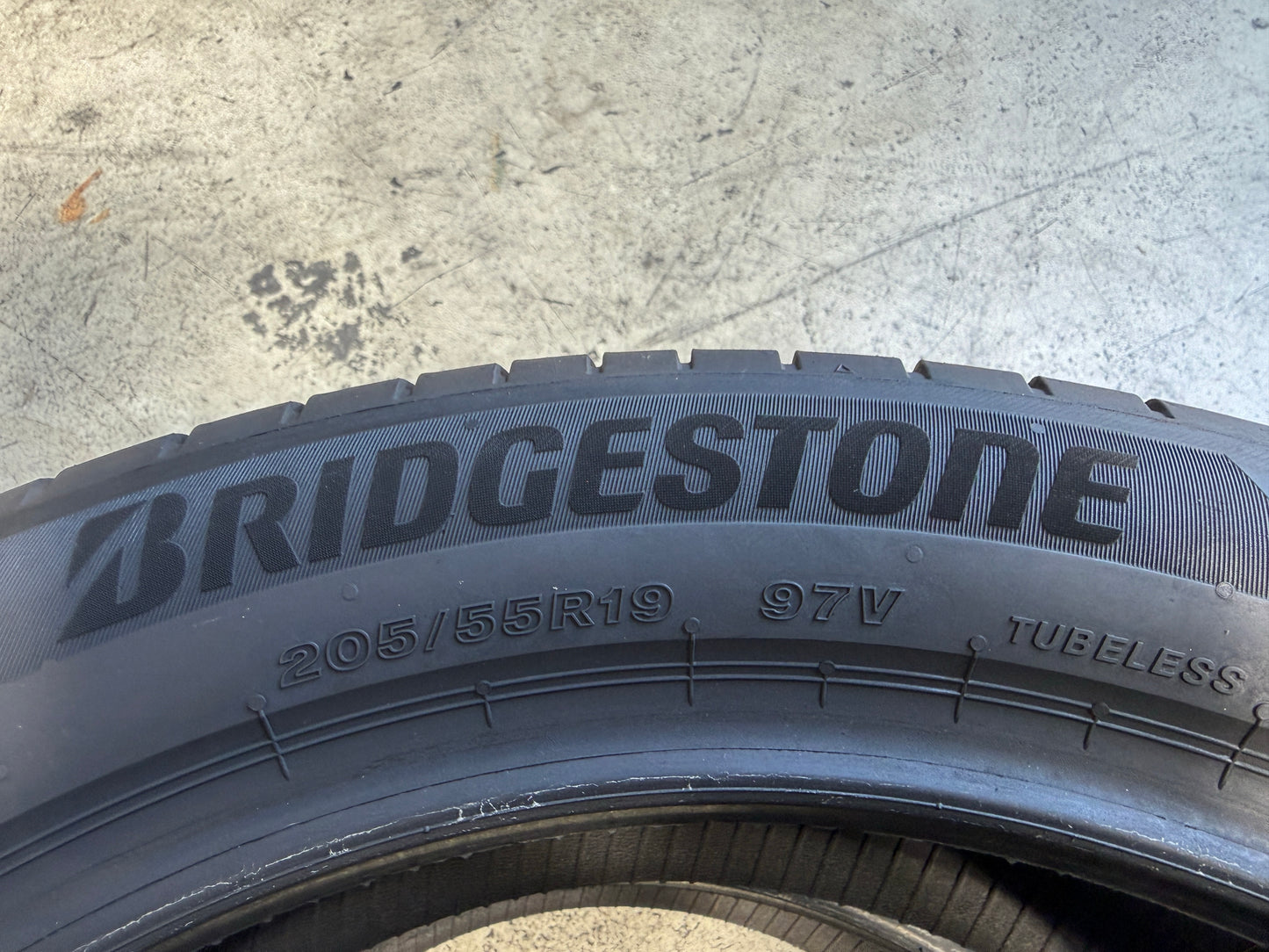 Usato: 2 Pneumatici Bridgestone Turanza 6 Enliten 205/55R19 97V XL Estivi 85% Residui