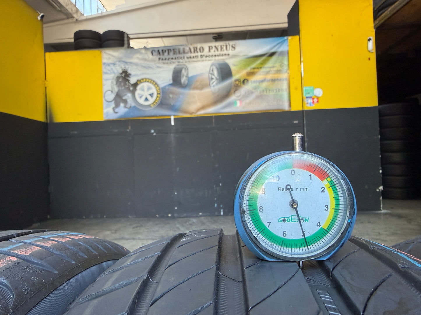 Usato: 4 Pneumatici Michelin Primacy 4+ 195/55R20 95H XL Estivi 80/90% Residui DOT 2025