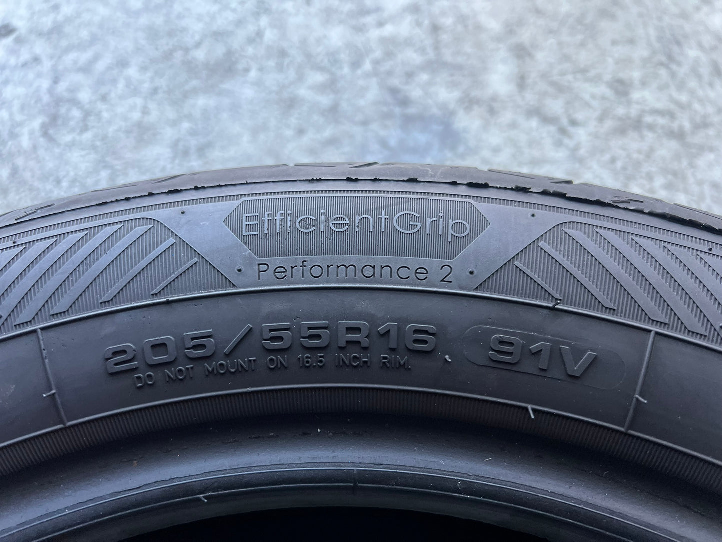 Usato: 4 Gomme 205/55R16 91V Goodyear Estive 85% residui