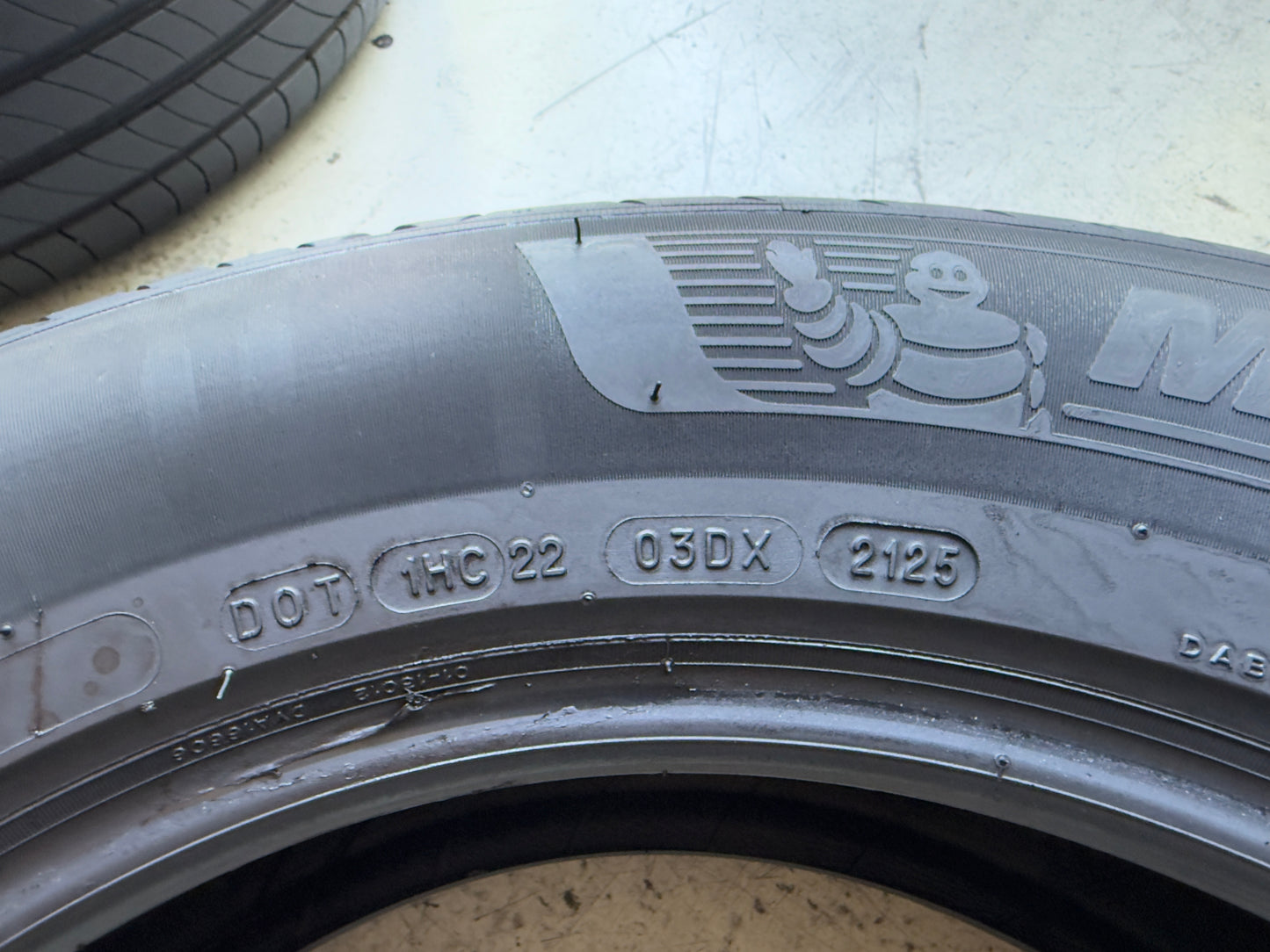 Usato: 4 Pneumatici Michelin Primacy 4 215/65R17 103V XL Estivi 90% Residui