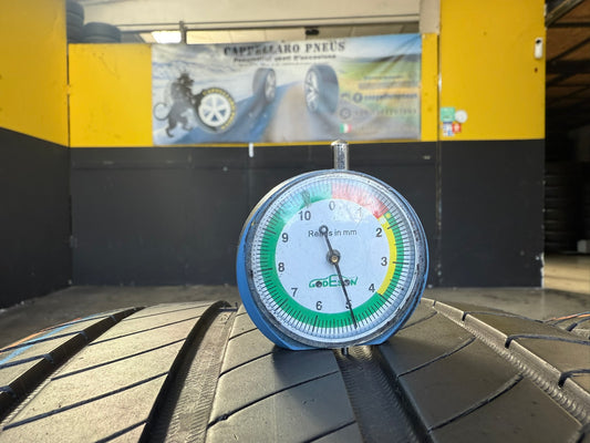 Usato: 4 Gomme 235/50R19 103V XL Michelin Estive 85% residui DOT 2023