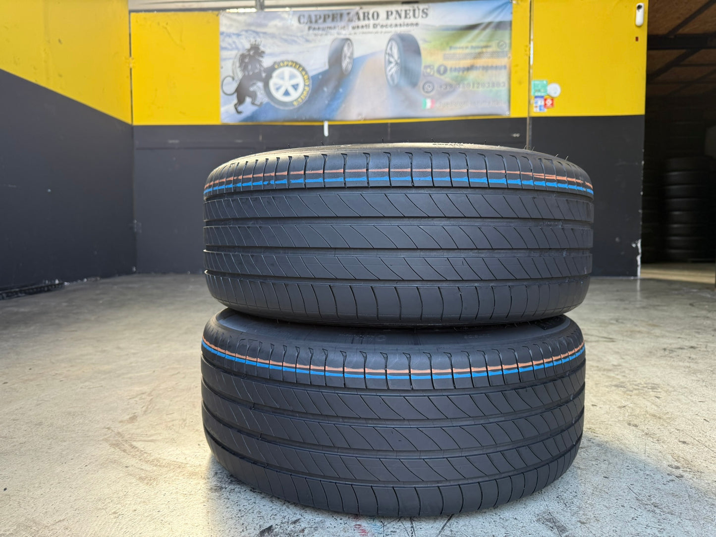 Usato: 2 Gomme 235/45R18 98V XL Michelin Estive 80% residui