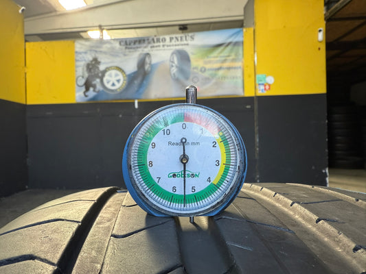 Usato: 2 Gomme 275/35R19 100Y XL Pirelli Estive 90% residui