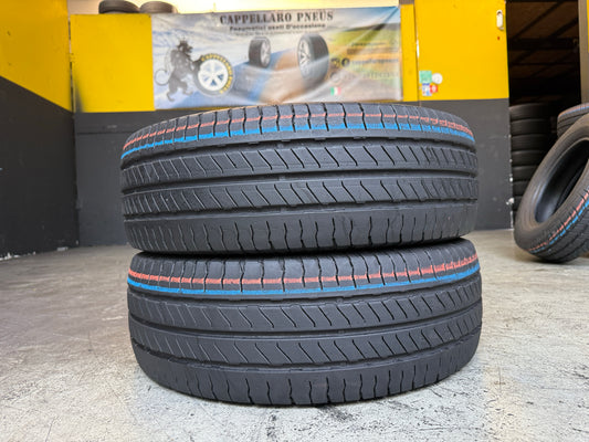 Usato: 2 Pneumatici Continental VanContact Ultra 215/70R15C 109/107S 8PR EVc Estivi 80% Residui