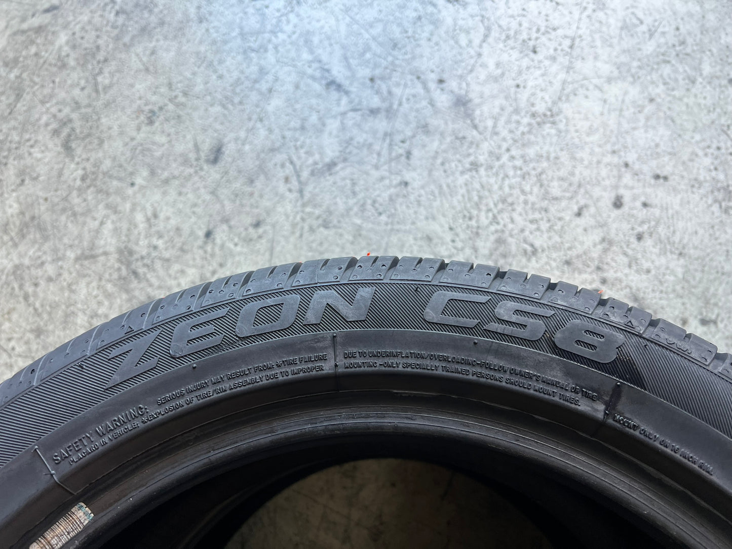 Usato: 2 Gomme 195/50R16 88V XL Cooper estive 95% residui