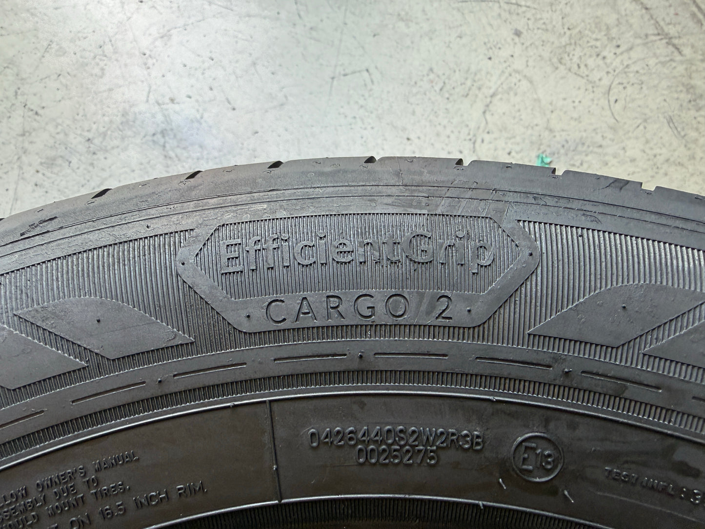 Usato: 2 Pneumatici Goodyear EfficientGrip Cargo 2 215/65R16C 106/104H Estivi 85% Residui