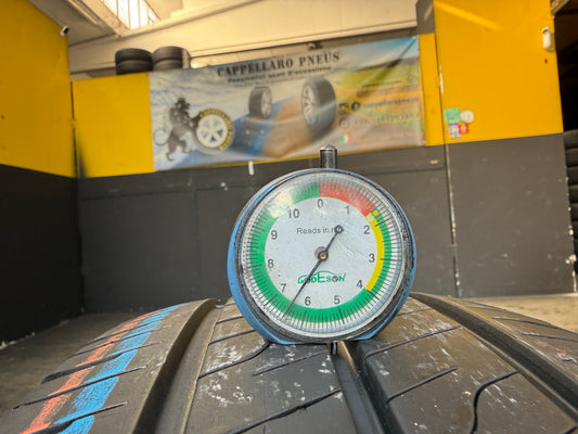 Usato: 2 Pneumatici Goodyear EfficientGrip Cargo 2 215/65R16C 106/104H Estivi 85% Residui