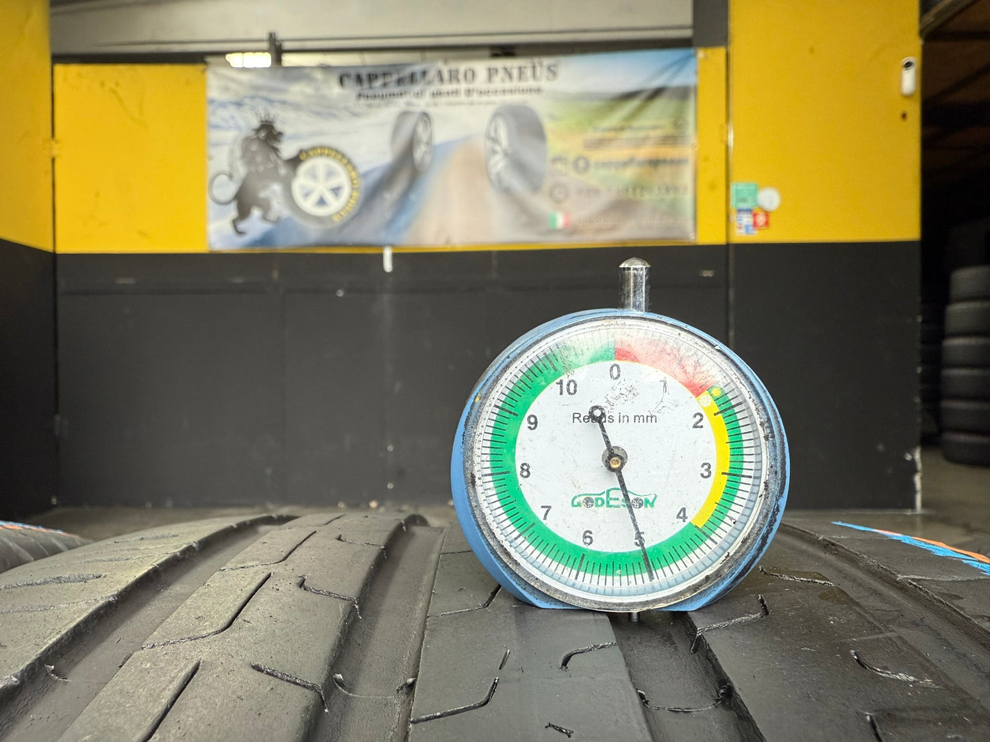 Usato: 4 Gomme 275/45R20 110V XL Continental Estive 85% residui