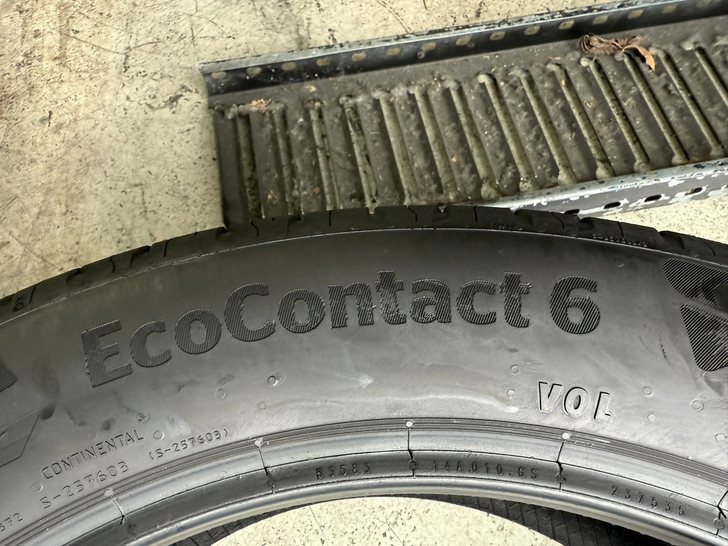 Usato: 4 Gomme 275/45R20 110V XL Continental Estive 85% residui