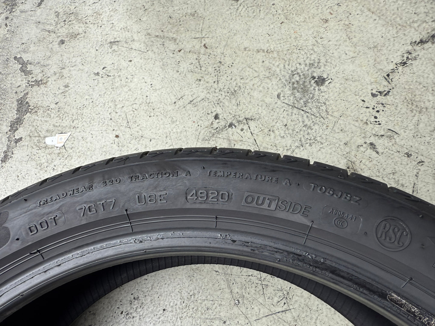 Usato: 4 Gomme 225/40R18 92Y Bridgestone Estive 80% residui