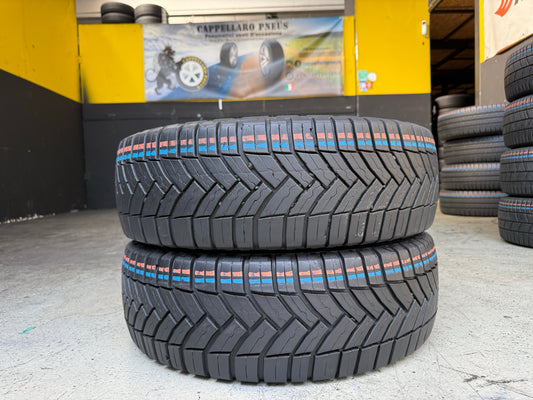 Usato: 2 Pneumatici Michelin Agilis CrossClimate 205/65R16C 107/105T 8PR 4 Stagioni 90% Residui