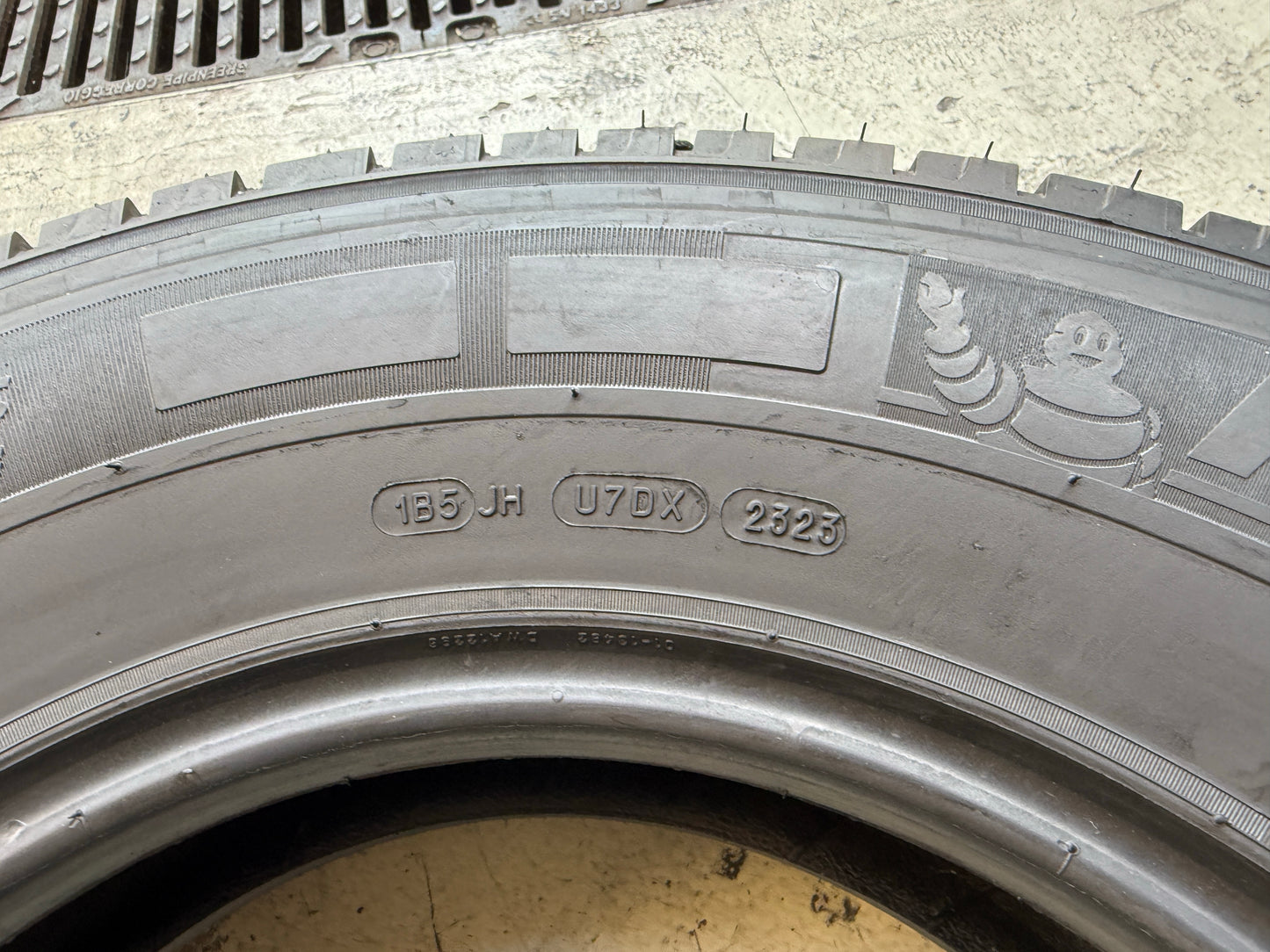 Usato: 4 Pneumatici Michelin Agilis Camping / Agilis 225/75R16C 80% Residui