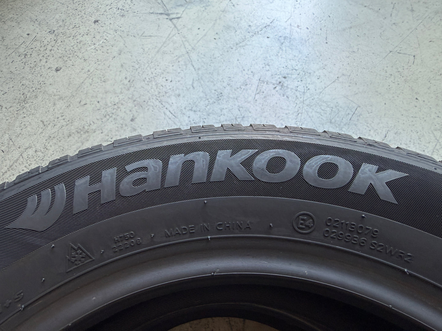 Usato: 2 Pneumatici Hankook Kinergy 4S2 H750 195/60R15 88V 4 Stagioni 90% Residui