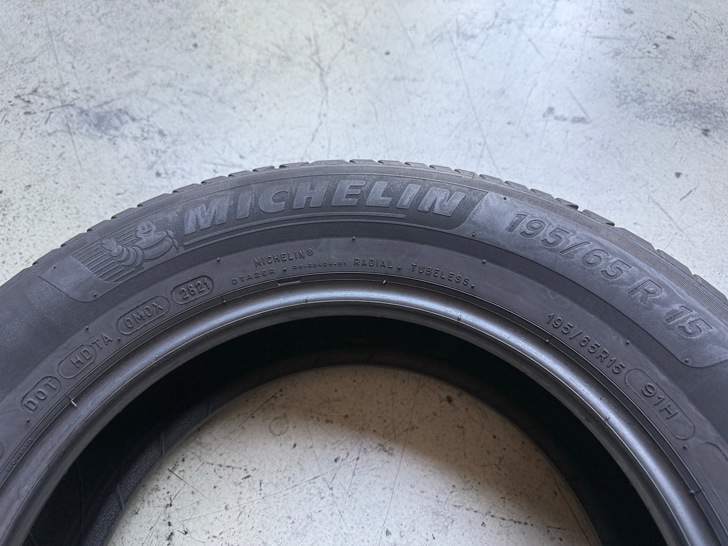 Usato: 4 Pneumatici Firestone / Michelin 195/65R15 91H Estive 85-90% Residui