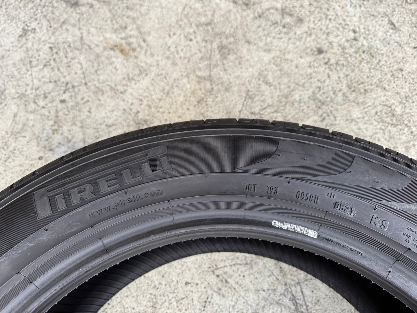 Usato: 4 Gomme 235/55R19 105Y XL Pirelli 75-85% residui