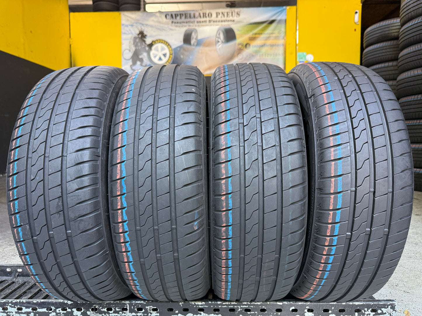 Usato: 4 Pneumatici Firestone Roadhawk 185/65R15 88T Estive 80% Residui