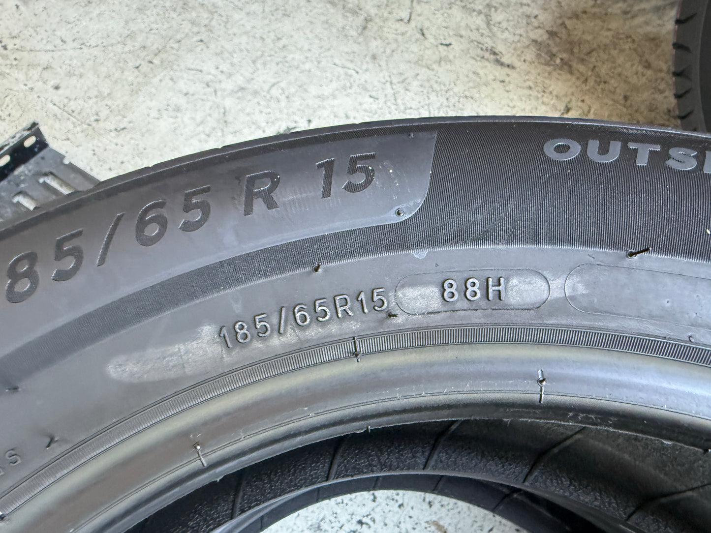 Usato: 4 Pneumatici Michelin Primacy 4 185/65R15 88H Estive 85% Residui